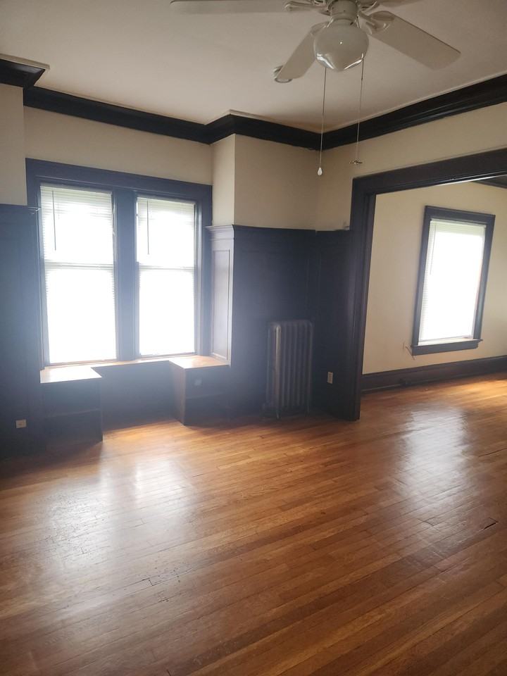 1248 Logan - Photo 2 of 7