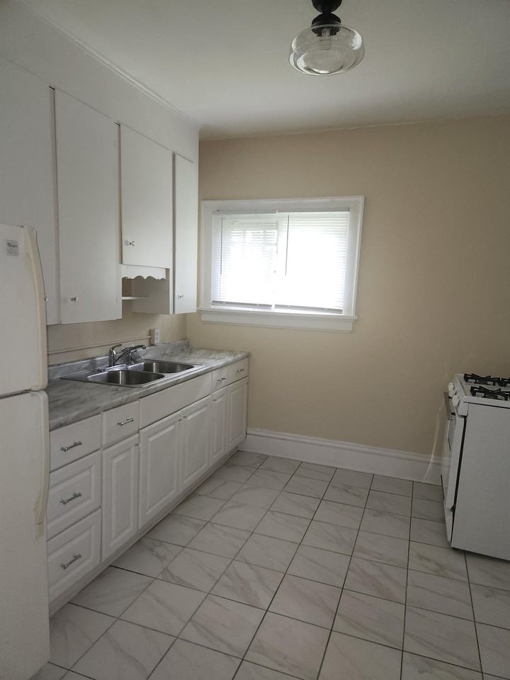 1248 Logan - Photo 3 of 7