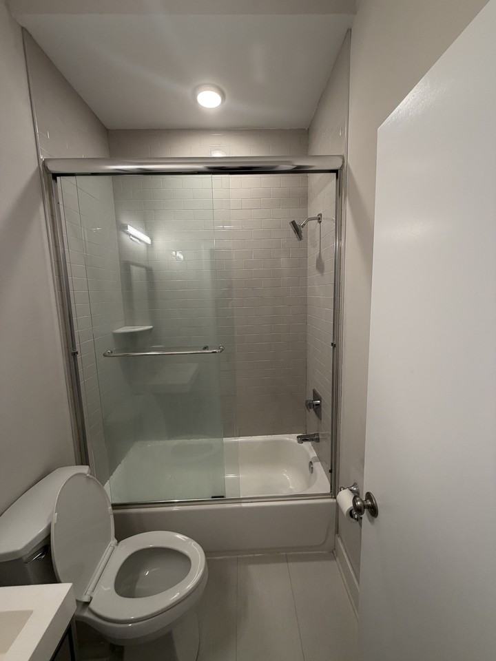 2407 Wharton Street (Lease Only) - Photo 6 of 10