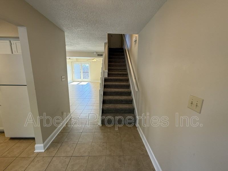 420 W Jackson Blvd #33 - Photo 4 of 29