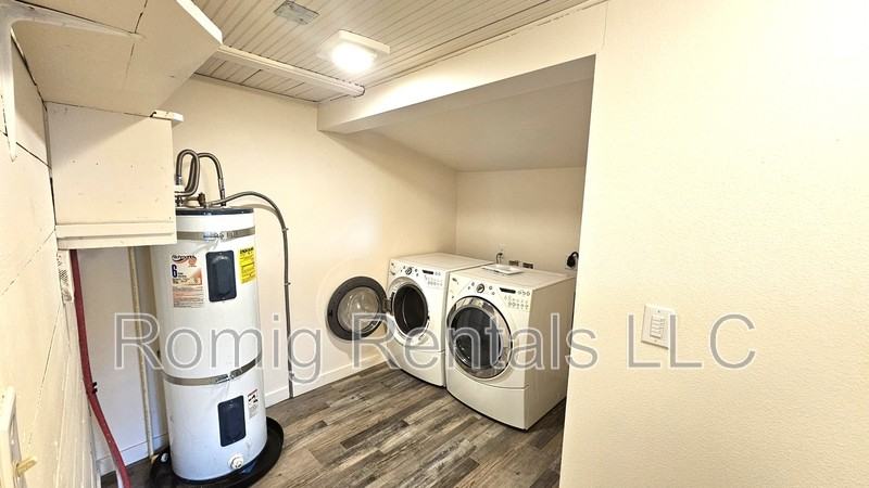 1206 E Center St #A - Photo 5 of 13