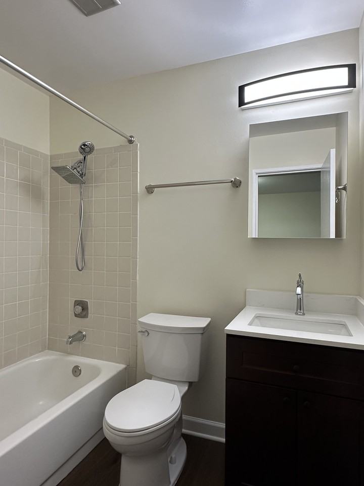 795 Court of Spruce - Photo 7 of 10