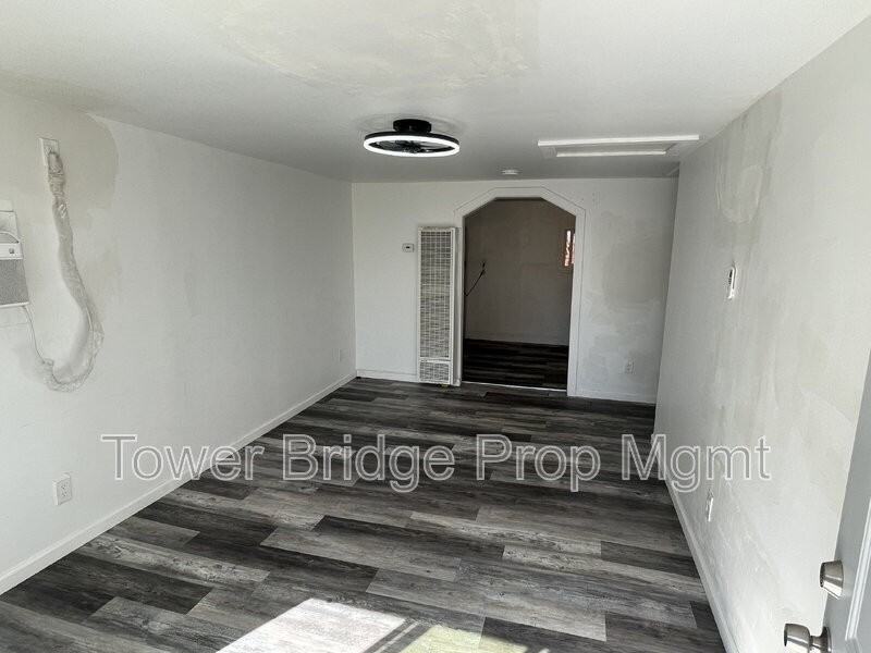 474 Harding Ave #6 - Photo 2 of 2