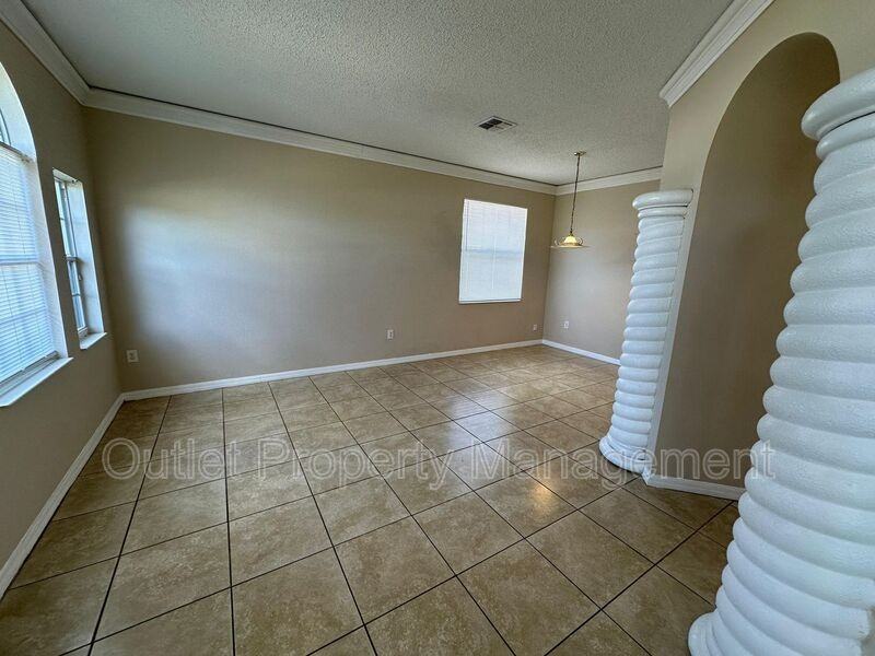 9356 Monterey Bay Dr - Photo 2 of 20
