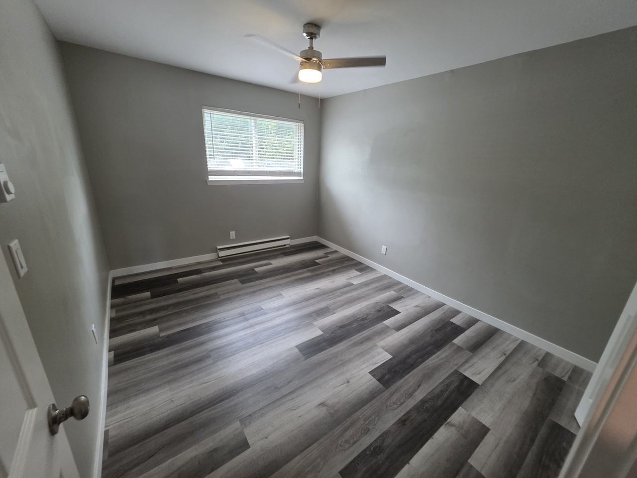 Lux of Sag - Photo 2 of 28