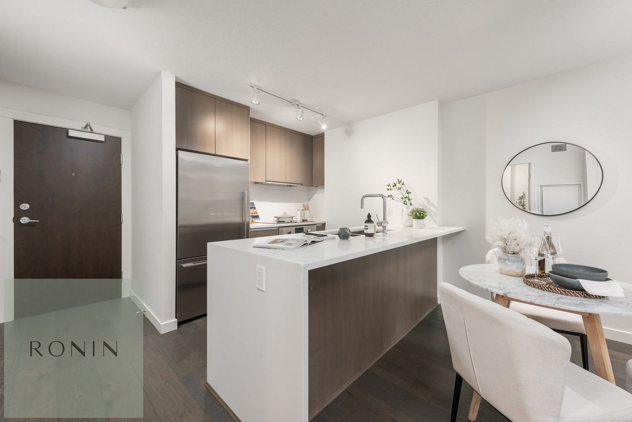 1009 Harwood Street #604 - Photo 5 of 21