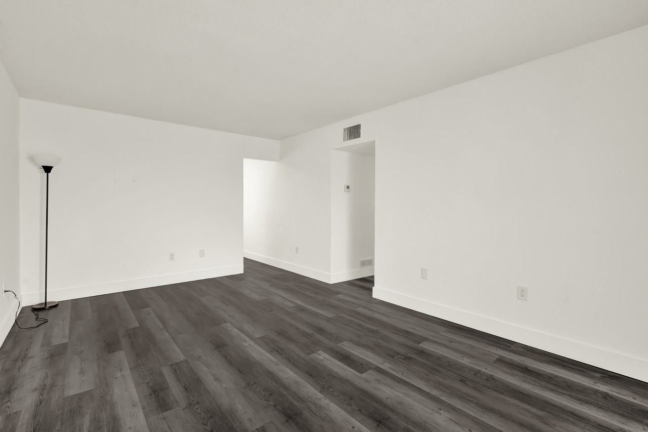 134 Salamanca Ave. - Photo 6 of 30