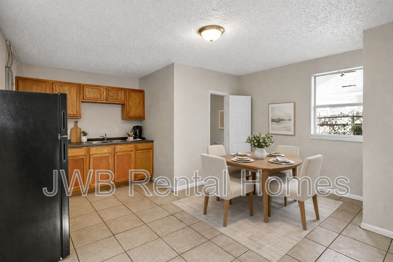 1943 Hardee St - Photo 6 of 14