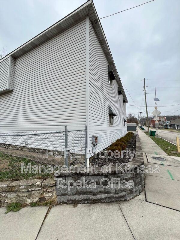 2440 S Mill St #1 - Photo 4 of 20