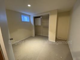 featured image of 1556 Redwood Dr