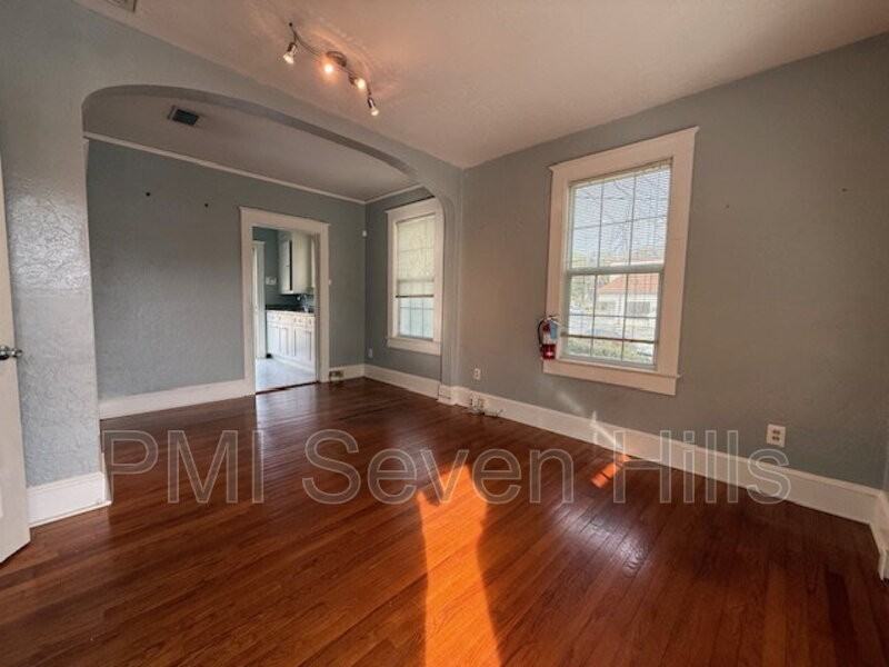 1350 N Gadsden St #B - Photo 6 of 14