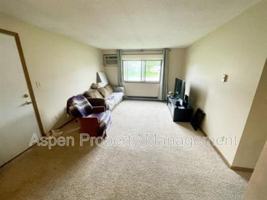featured image of 808 Benton Dr #12