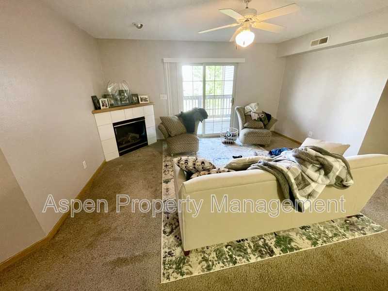 2262 Holiday Rd #112 - Photo 2 of 8