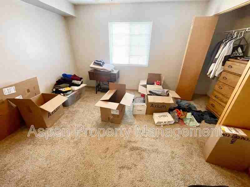 2262 Holiday Rd #112 - Photo 7 of 8