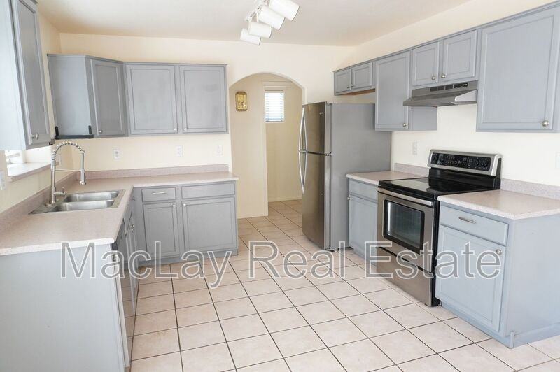 1767 E Patrick St - Photo 2 of 29
