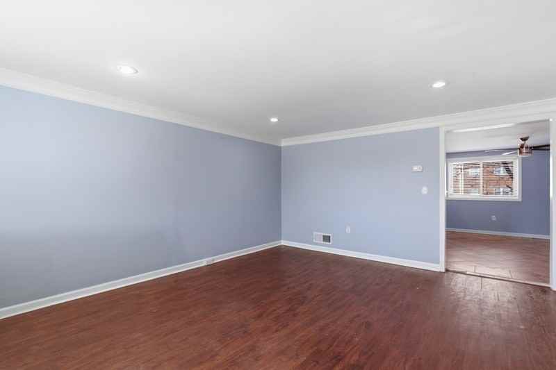 4812 Bowland Ave - Photo 2 of 20