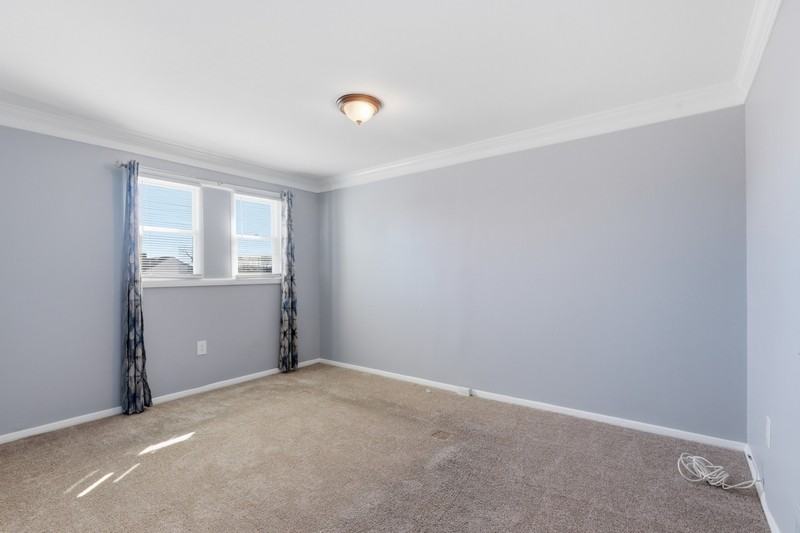 4812 Bowland Ave - Photo 7 of 20