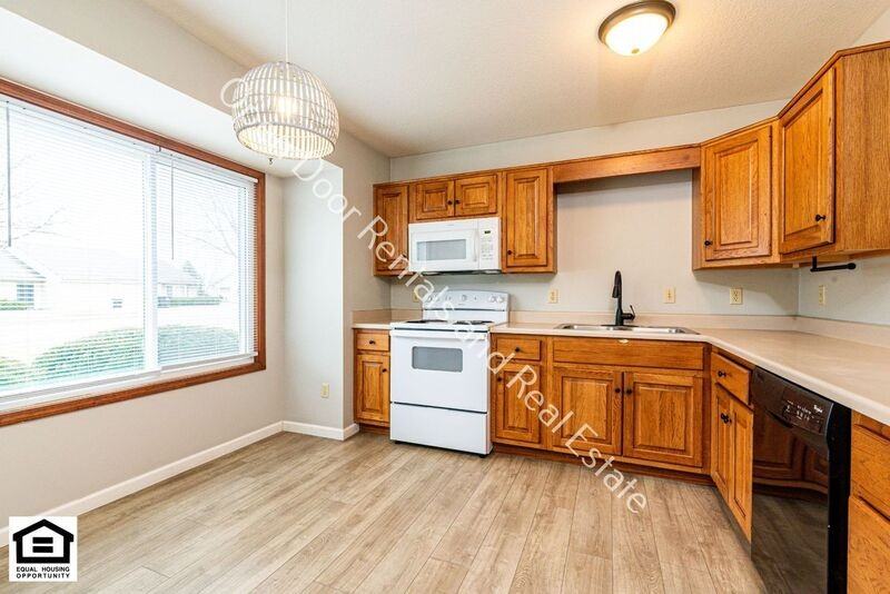 1515 Flagstone Dr - Photo 6 of 20