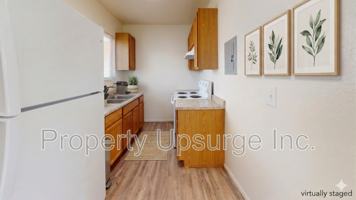 featured image of 715 Mary St #30