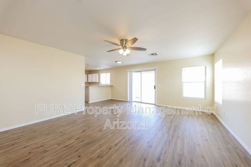 12148 W Rosewood Dr - Photo 4 of 30