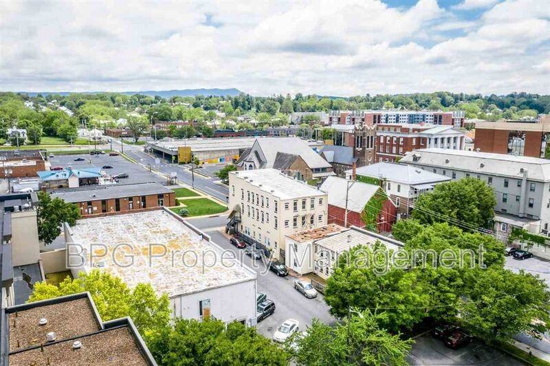 205 N Main St #4 - Photo 4 of 29