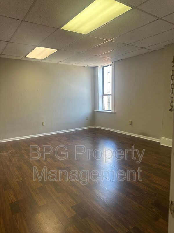 95 N Main St #404 - Photo 6 of 15