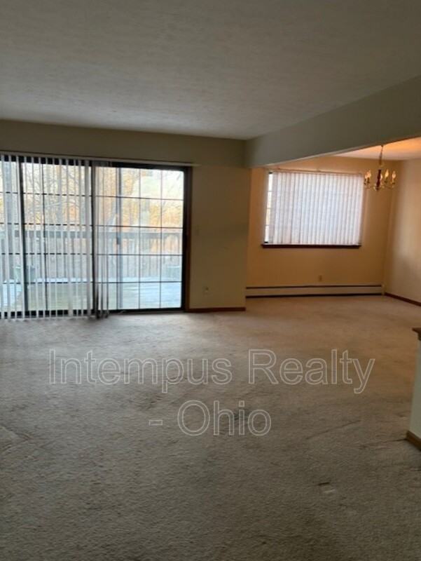 6321 Saint Andrews Dr #46 - Photo 2 of 6