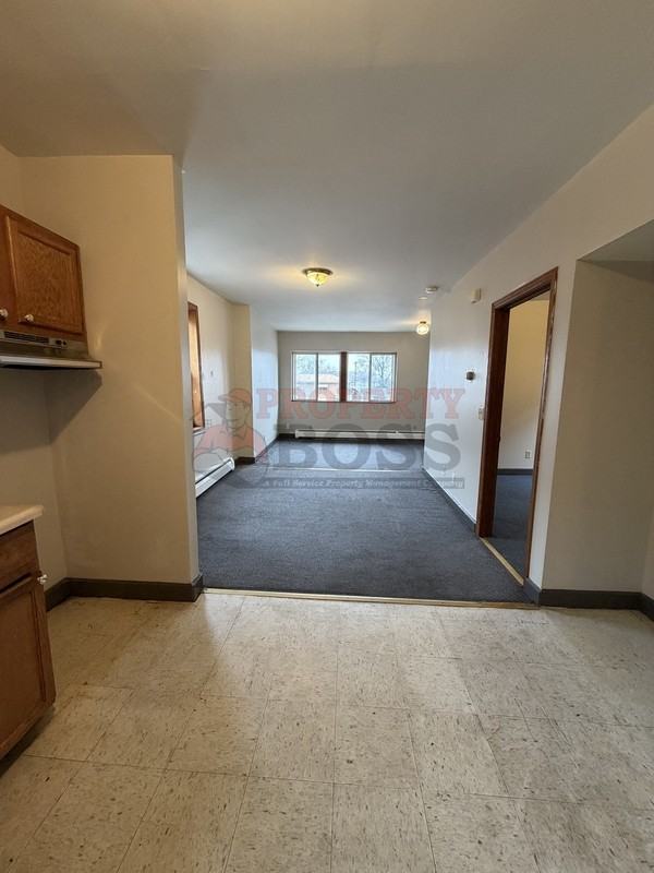 4945 Northcote Ave Apt 2f - Photo 2 of 10