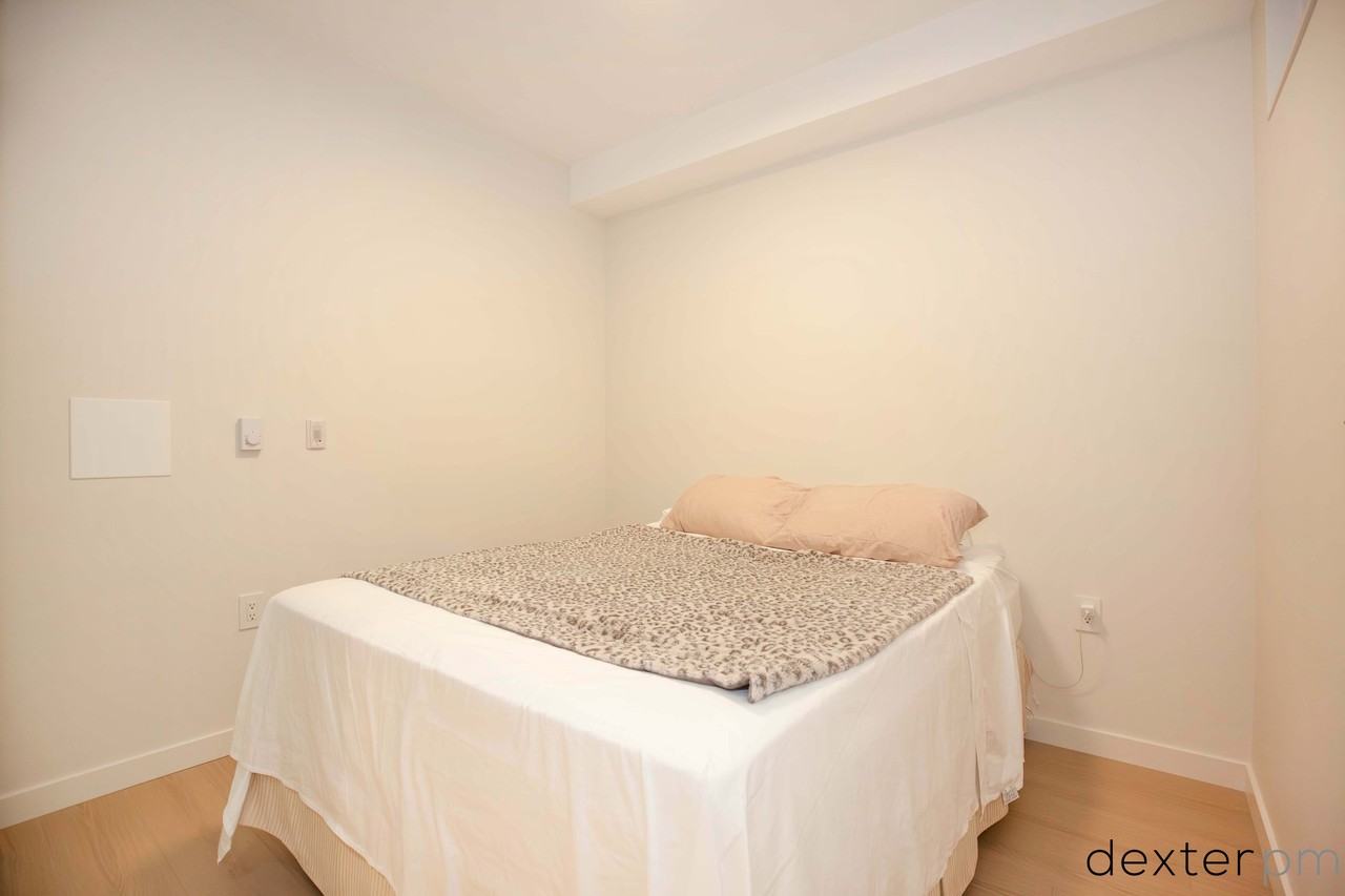 2015 Saint Johns Street #618 - Photo 7 of 18