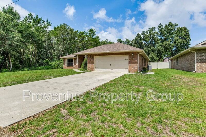 3111 Hickory St - Photo 2 of 50