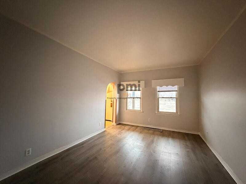 814 Summer St - Photo 4 of 16