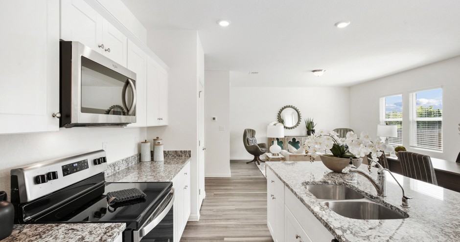 Beacon at Bunton Creek Rental Homes - Photo 2 of 23