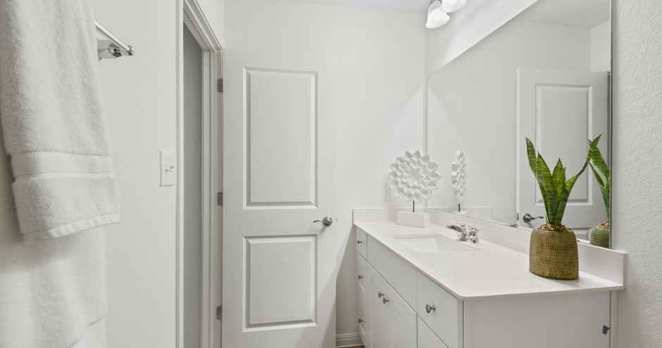 Beacon at Vine Creek Rental Homes - Photo 7 of 18