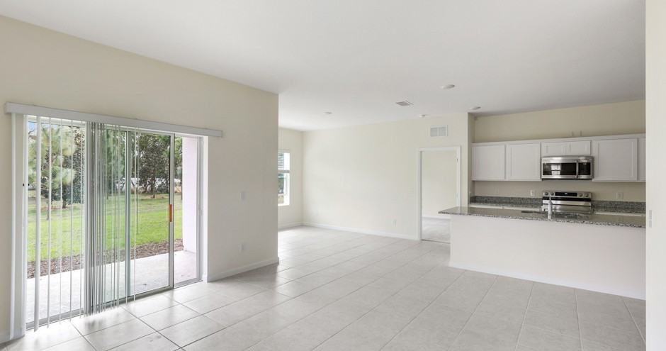 Beacon at Woodland Village Rental Homes - Photo 6 of 17