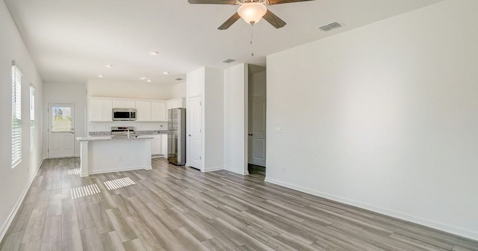 Beacon at Clinton Corners Rental Homes - Photo 4 of 23