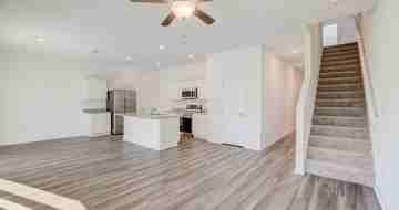 featured image of 38459 Colwell Ct