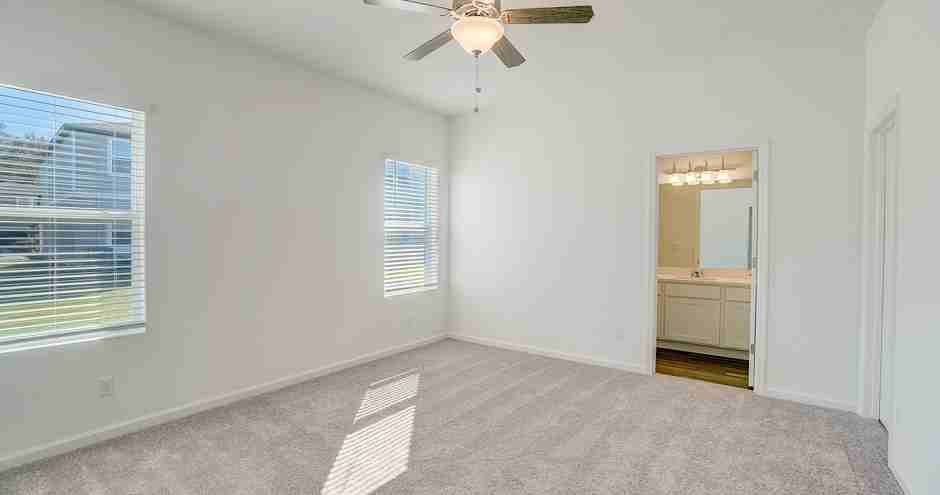 Beacon at Clinton Corners Rental Homes - Photo 4 of 23