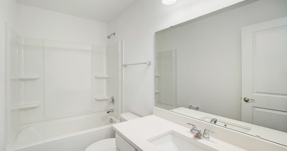 Beacon at Clinton Corners Rental Homes - Photo 5 of 23