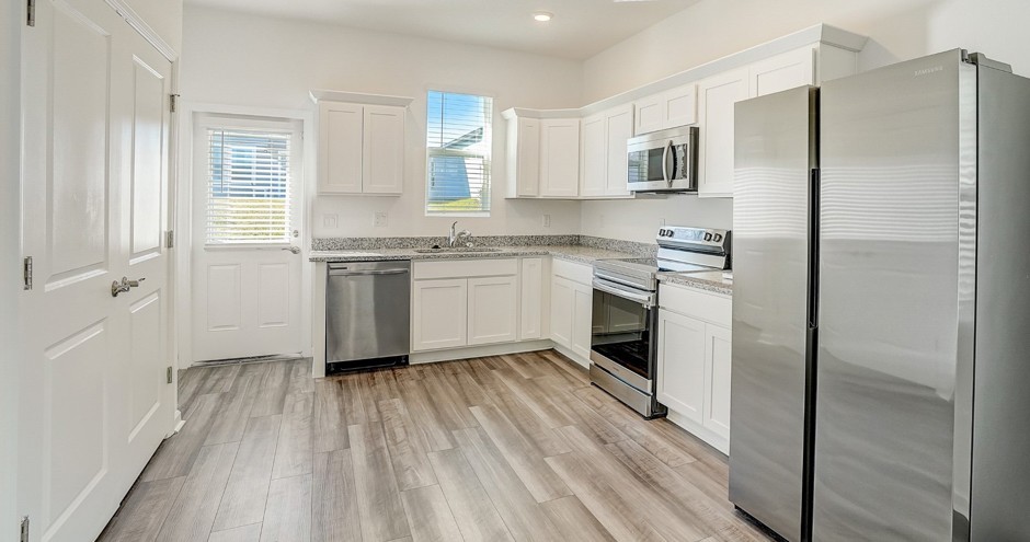 Beacon at Clinton Corners Rental Homes - Photo 6 of 23