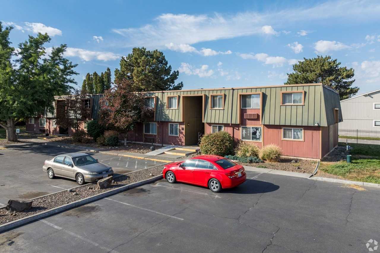 Three Rivers Place Apartments - Photo 2 of 50