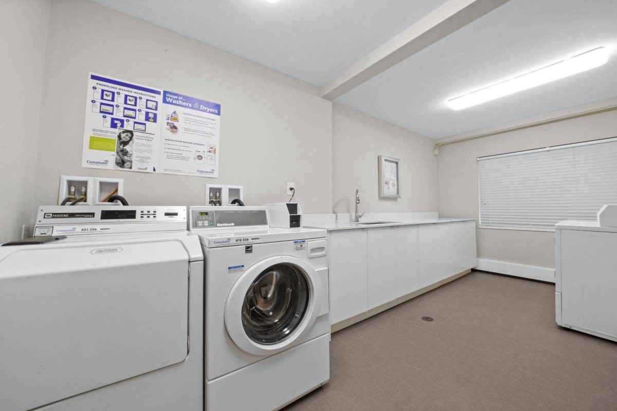 1872 Barclay Street #307 - Photo 7 of 10