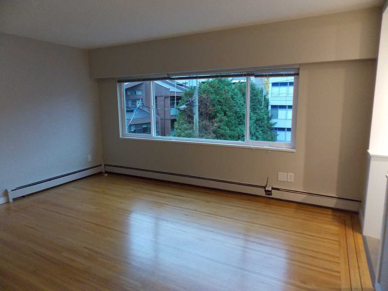 1872 Barclay Street #307 - Photo 4 of 10