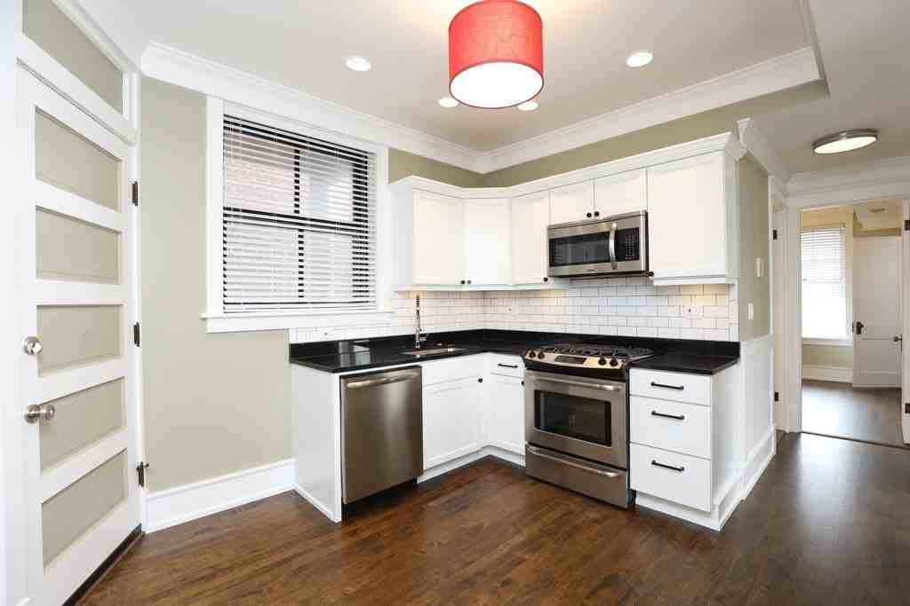 1936 W Berenice Ave #9Q - Photo 2 of 20