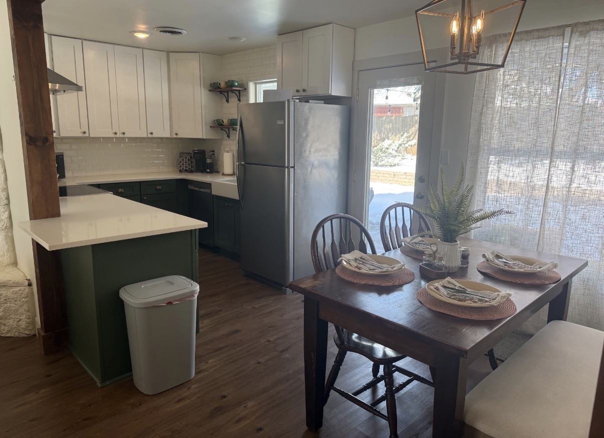 920 N Dryden Cir #920NDRYDEN - Photo 4 of 17