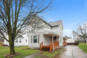 featured image of 1762 8th St