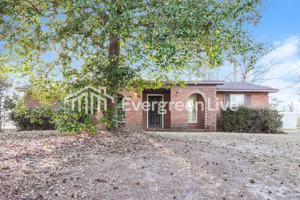 featured image of 2629 Drayton Dr