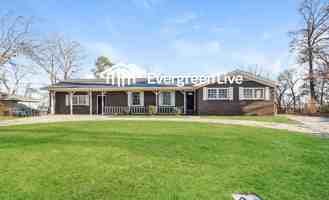 644 Navajo Trl - Photo 1 of 1