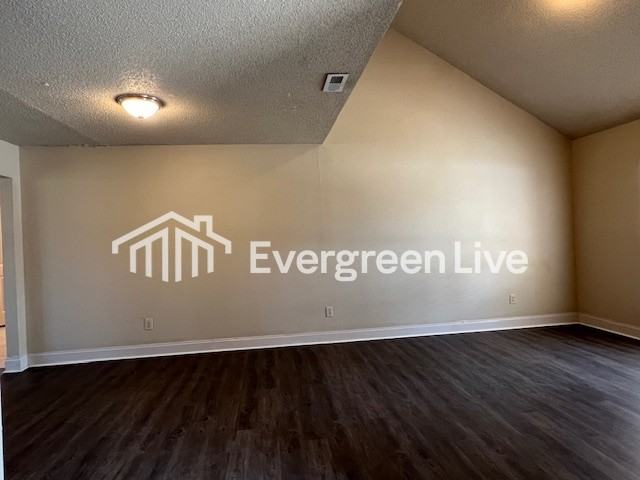 201 Swing Ct - Photo 6 of 31