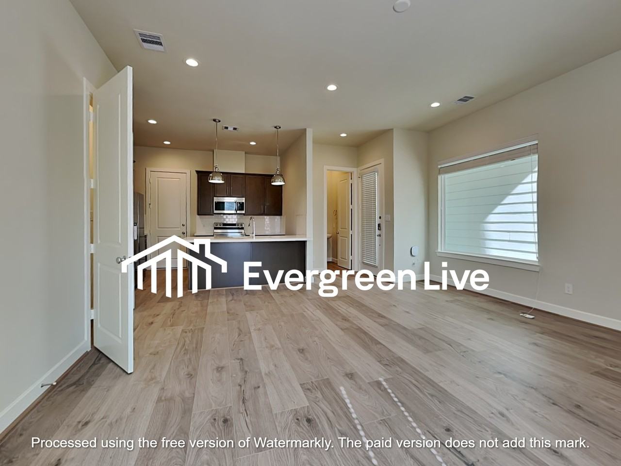 5740 Quinn Landing Ln - Photo 3 of 15