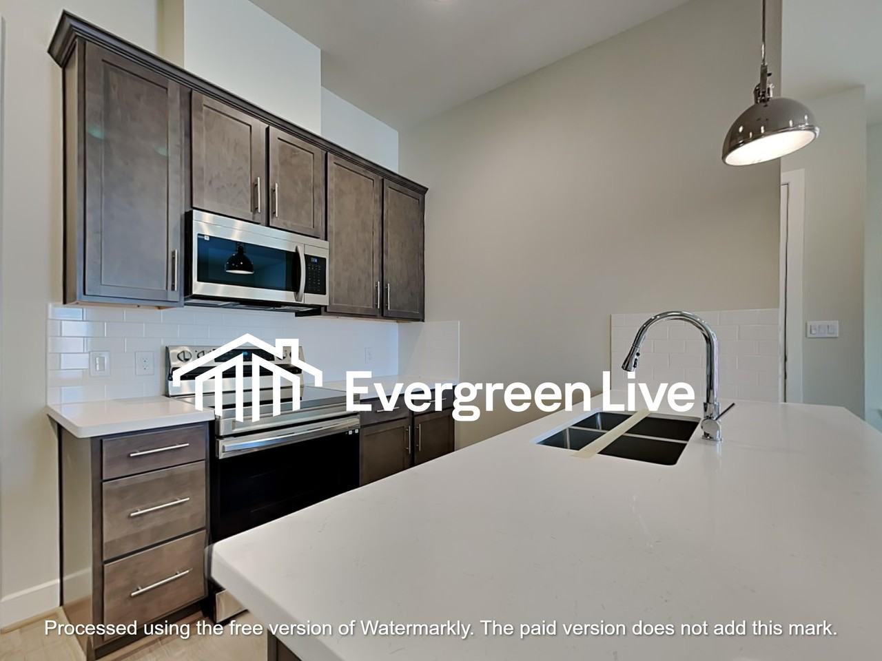 5740 Quinn Landing Ln - Photo 5 of 15